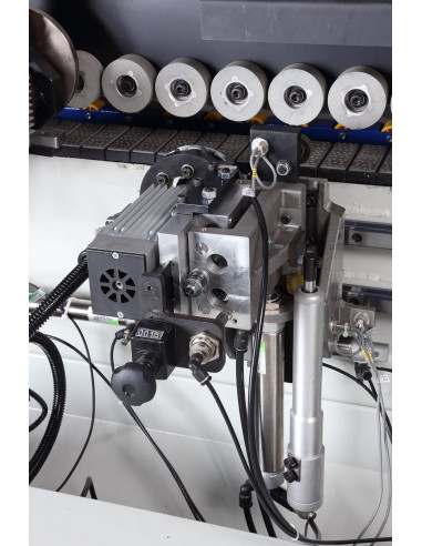 Plaqueuse de chants droits triphasée Holzprofi PLC370P