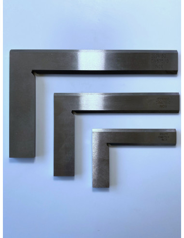 Equerre à 90° biseauté classe 0 MétalProfi