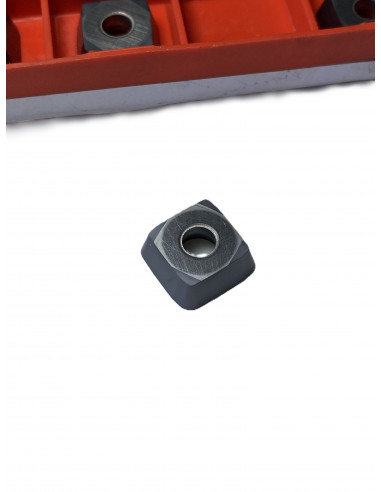 Boite de 10 plaquettes SDMT120412-NPM MétalProfi