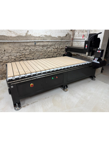 Commande numérique monophasée 1300x2500mm Holzprofi CNC CN1325